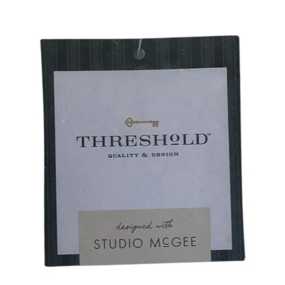 Threshold Studio McGee White Stripe Matelasse Coverlet Full/Queen New